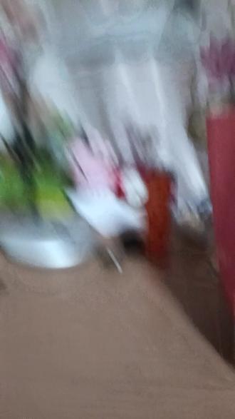 三角洲联动KFC没钱怎么办?我来教你,先打开简介看我说啥? 三角洲行动和KFC联动。没钱怎么办?如果你像我一样是电竞老板,可以压榨下自己的员工,大概就40到50块,毕竟压榨太多会被造反了,所以说你立马去找一个炸单多次的打手毕竟打手炸单很多次是要扣钱的,就扣几十意思意思