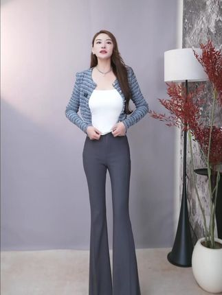 小众设计师款的裤子,快来直播间看看吧 #小众设计感 #黑色裤子 #显瘦神裤 #百搭神裤 #气质穿搭
