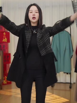超惊喜!反季清货来袭,时尚美衣低价抢 今天直播专属 #反季清仓 #时尚女装 #捡漏穿搭 #服装清货