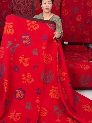 可以铺可以盖这个床盖很不赖