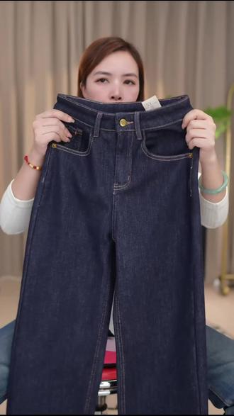 窄版直筒裤,面料软垂感好,不起球不勾丝,有弹力 #好穿不贵价格实惠 #显瘦神裤 #高腰直筒裤 #新款上新