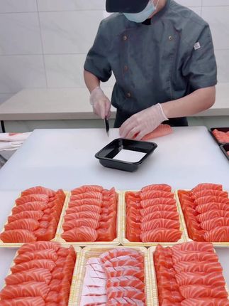 三文鱼刺身挪威进口当天现切