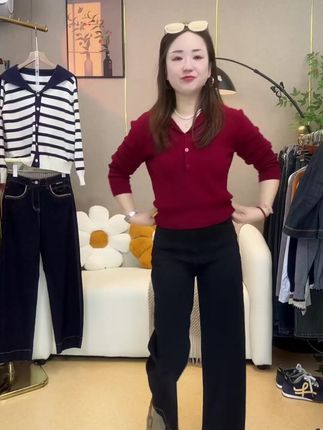 秋冬装,有现货,快来直播间吧! #秋冬穿搭 #每日穿搭 #韩系穿搭分享 #秋冬新款 #穿搭
