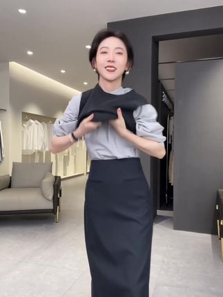 来我直播间,秋冬款上新啦 #秋款上新 #秋冬穿搭 #秋冬新品 #秋冬新款 #秋冬必备