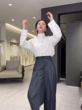 #穿搭 #气质女人 #显瘦穿搭 #显瘦神裤 #显瘦显高显腿长