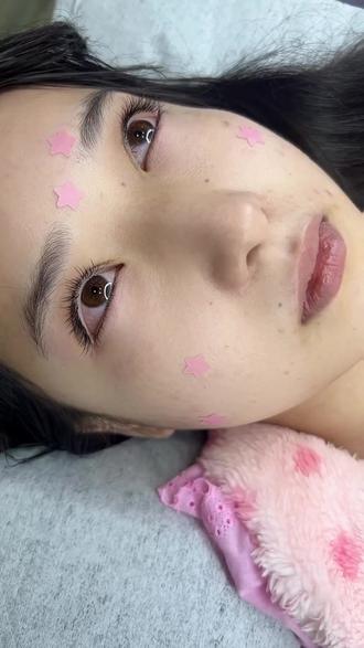 黎阳路钎手美甲美睫抖音4.5分,美甲甲片晕染造型佳,7天免费修补,快来体验! #做美甲后多久可以洗手 #贴了穿戴甲能不能洗头 #过年款美甲 #做完美甲后多久可以洗头 #美睫培训