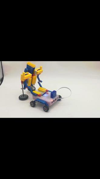 过年给娃备礼,瓦力工厂别错过!刷卡编程机器人课仅29.9元,零基础入门,适合新手娃。玩乐学知识,锻炼能力,速戳左下角团购! #抖音新春吃喝玩乐节 #机械原理 #新奇特玩具 #乐高幻影忍者 #抖音玩具