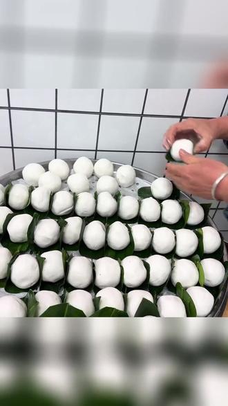 锐锅家叶儿粑炸街!原价20现14.9元八颗,爆浆软糯,周销翻倍,狂薅羊毛! (【退款规则】到店核销:随时可退,过期未核销自动退)#美食推荐 #美食探店 #哇又便宜又好吃 #散心之旅 #好吃推荐