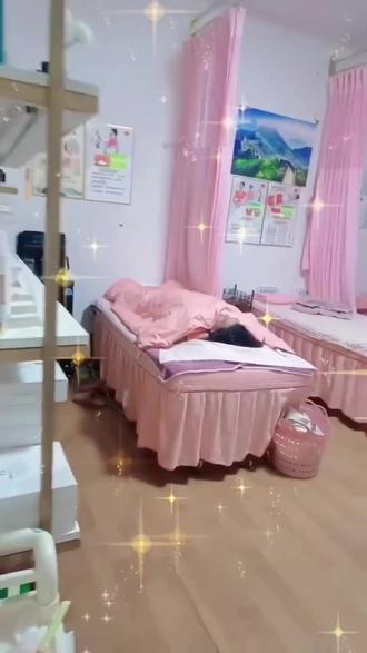 姐妹们,周姐家39.9元肩颈套餐绝了!75分钟专业按摩,放松解压又养生,中草味香,手法超棒,快约闺蜜打卡! #肩颈酸痛 #五一韩式美容院推荐 #脸部护理 #网红打卡地 #高档大气上档次