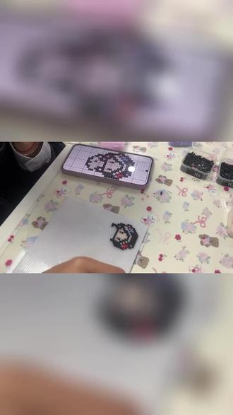 把福气惊喜打包!上城区热销西湖拼豆店开到东坡路啦。亦佳手作DIY·拼豆入选收藏榜,抖音4.9分。原210元拼豆套餐现78.8,带娃速来! (注意,叠加立减后的价格是78.8元,团购价是188元;)#三丽鸥配件挂件饰品diy #ins风笔袋卡片贴纸 #抖音新春吃喝玩乐节 #美乐蒂立牌 #纸模