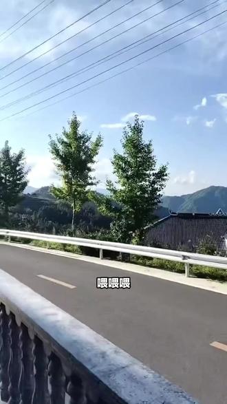 亲爱的,虎连农家乐放大招!双床房原价188元,现仅138元。床铺像云朵,躺下舒服似在棉花堆打滚。在新化乡下,价格超实在,这周末就去! #温泉别墅 #景观房 #乡村民宿改造 #巫山住宿推荐 #房屋