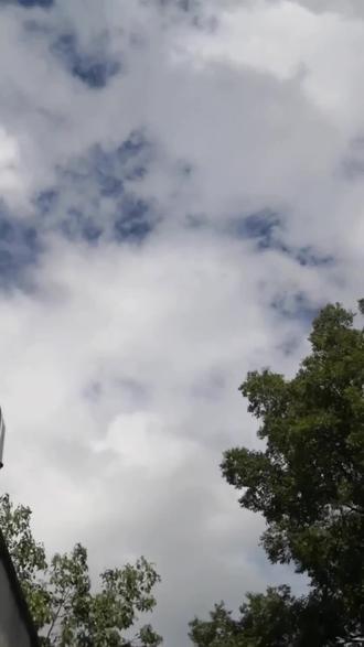 我过年歇了一个月都想不干啦。新年到,祝老板们发大财!蜂乐园螺蛳鸡推酱香辣子鸡双人餐,原价169,现128,过期随时退,速囤! #碎泡椒做法 #汉源坛子肉做法 #调料 #捞汁小海鲜 #干锅