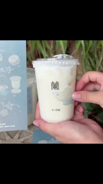 东方墨蘭放大招,大杯瑶池蜜桃茶两杯 25.9,折扣难算。可线上下单配送到家,桃香鲜奶超好喝,淮阴区热销常客! #美味食品 #舌尖上的美食 #我的真爱 #今日美食 #好吃推荐