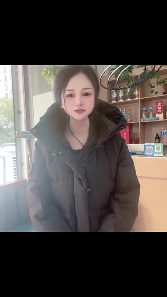 王婆大虾放大招!全虾锅配鱿鱼虾锅,原价136现99,月销五百份。交通便利,亲子餐超棒,性价比绝,速下单! (【退款规则】到店核销:随时可退,过期未核销自动退)#火锅鸡 #吃肉不长肉 #韩料 #火锅走起 #自制火锅