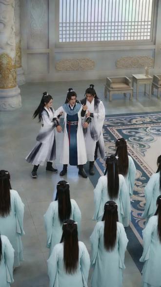 重生后,女帝师尊追着我狂砍 #重生后女帝师尊追着我狂砍 #剧情 #反转 #动漫 #二次元