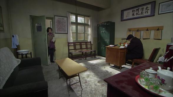 第121集 城里没有豆包,发现商机后赚爆了 #粘豆包 #催泪剧 #苦情剧 #家庭剧 #因为一个片段看了整部剧