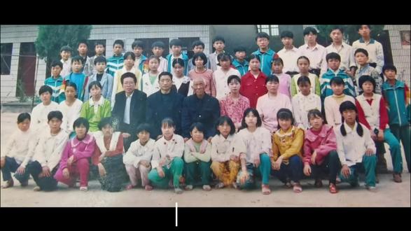 我们的爱,始于无数巧合,终于世俗无奈 #青春 #校园故事 #意难平 #那些回不去的年少时光 #情感共鸣 #刻骨铭心的爱
