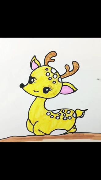 用字母弧线画小鹿,月就会的简笔画,一起来学习吧。