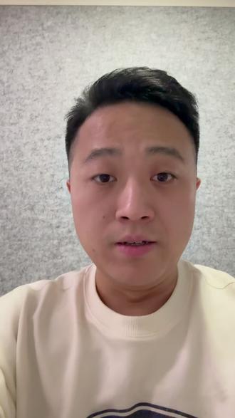 MinimaxTokenPlan 全球首款全模态模型订阅计划来啦!
Token Plan 支持调用 MiniMax 最新发布的 M2.7 编程模型,多模态调用可包含 Hailuo 视频模型、Speech 语音模型、Music 音乐模型和 Image 图像生成模型等。无论你是需要编写代码、撰写文案,还是想用 AI 生成一段视频、谱写一首音乐,合成一段专业级语音——所有这些,通过一个 Token Plan Key 即可满足。
#MinimaxTokenPlan #MiniMax #Token头号玩家 #A哥 #OpenClaw