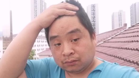 千粉已经达到,头条发信息让开通赞赏权益,今天能开通赞赏功能了