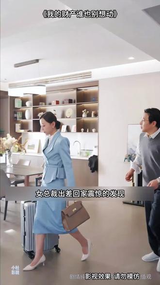 他手下有三大神秘队伍,一狼牙二猎鹰,最后一支名字没人敢提...