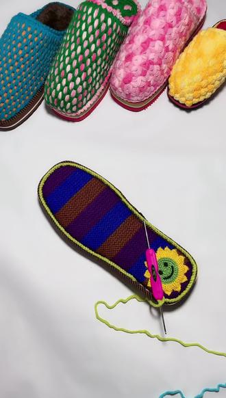 一、满天星拖鞋:44码牛奶棉(63柠檬黄+12湖蓝)拖鞋起头教程