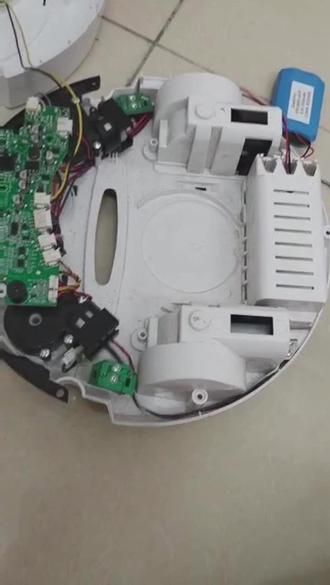 拆一个美的扫地机,看里面有什么零配件