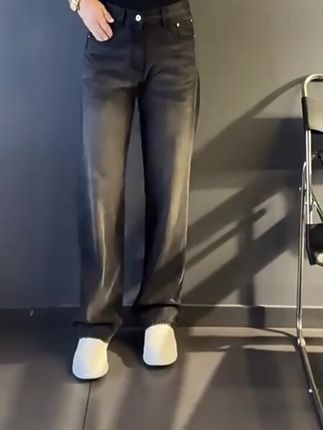 男人过了50岁,不要穿得像大叔!这款高档牛仔裤,舒适有型