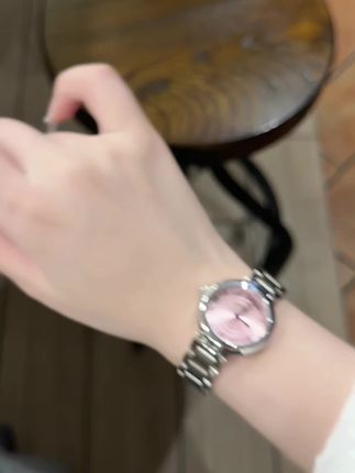 奖励自己第一块表!独立女孩的仪式感#女表#手表推荐#520礼物#七夕礼物#小众不撞款 #七夕礼物#轻奢女表