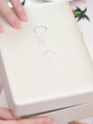 #美出高级感 #礼物越闪我越爱 #女生手表 #左手戴金右手戴银的含义是什么 #时尚首饰