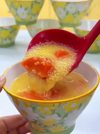 小雏菊陶瓷饭碗。 家用清新小雏菊陶瓷饭碗5英寸6个装米饭碗餐具釉下彩#美观实用 #高档大气上档次 #家用碗碟 #米饭碗 #陶瓷餐具