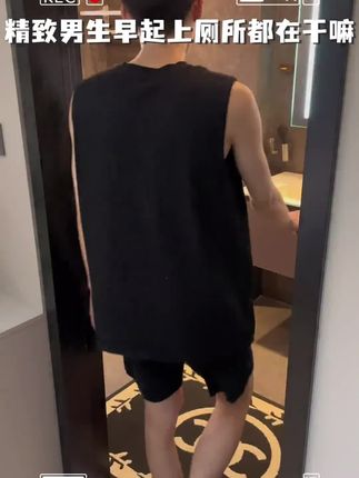 #618这个东西将会成为下一代流行, #漫婵马桶挂篮 ,挂在#马桶 出水口,每次冲水都是一次深度清洁,还有淡淡清香~