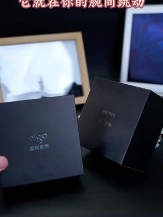 爱国者V8智能手表,持久续航,无忧陪伴