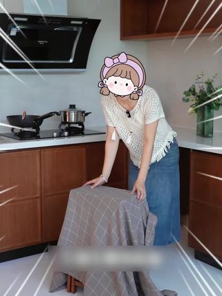 家里需要个稳固梯凳?这个全实木的超好用!免费退超安心 这个小工具真的太好用了!家里有需要的一定要入一个!现在下单还有运费险哦~#好物推荐🔥#家居好物#实木家具#厨房好物#奇葩但好用的家居好物