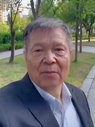 这个就是自律期的#苹果香蕉牛乳燕麦片,配料干净,软糯香甜营养又饱腹!#营养早餐