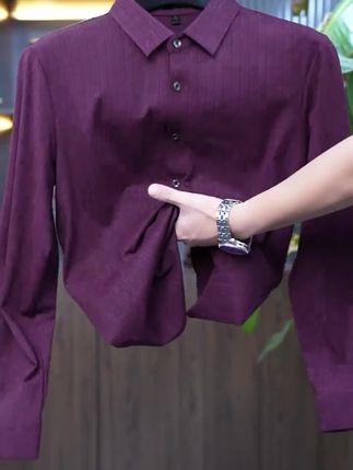 秋冬的第一件衬衫 真的太好看了,时尚百搭不挑人!#早秋氛围穿搭 #衬衫穿搭 #秋季上新 #衬衫