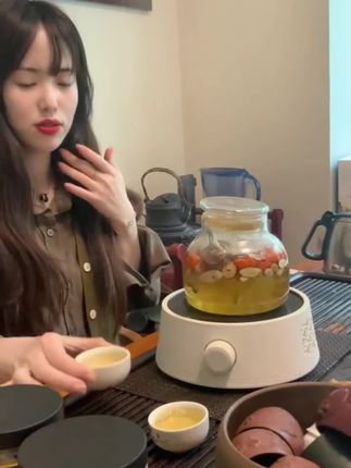 黄芪当归党参红枣枸杞茶