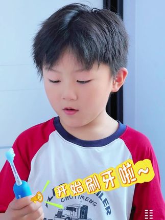 护龈新科技!缓震软毛刷头 + 语音指导,新手爸妈闭眼入!#儿童电动牙刷 #儿童礼物# 艾优电动牙刷