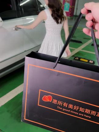 生日礼物送女朋友,要看看这个!女朋友感动哭了!