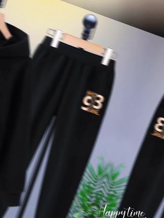 童装新款儿童卫衣套装,优雅又百搭!