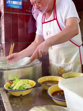 以后在家煮面,什么佐料都不用放了# 小面调料 # 重庆美食 # 重庆小面