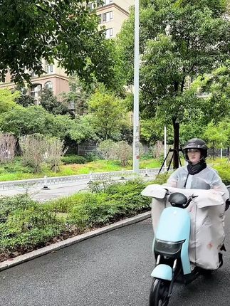 能透气,能防风,能保暖,还能防晒!轻松应对各种天气,这才是真正一年四季能戴的头盔!#四季 #头盔 #四季通用