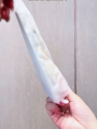 【苹果/华为/oppo/vivo/小米】适用黑点笑脸大视窗手机壳防摔套女款