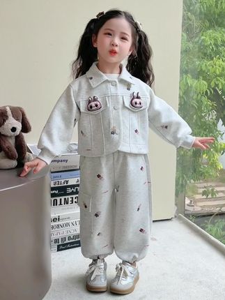 女儿所有的好看,都是妈妈蓄谋已久的精心搭配