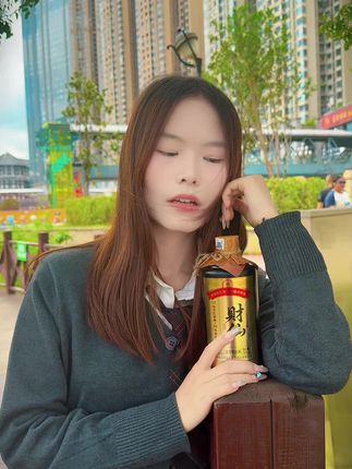 财仙传承10纯粮食大曲坤沙