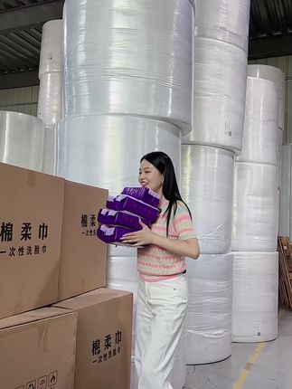 老婆和宝宝们超喜欢用的干湿两用加大加厚洗面巾来喽!喜欢就拍吧!# 好物推荐# 强烈推荐 #