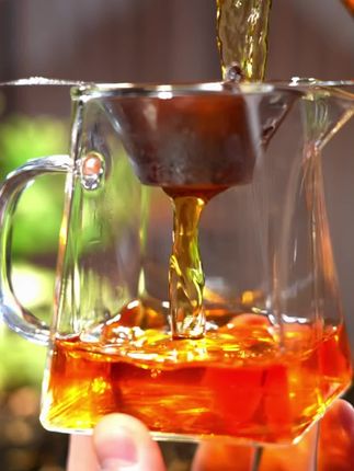 喝了半辈子红茶 从未喝过如此花果蜜香浓郁的红茶 今天一次品鉴值了