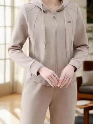 【货真价实】秋季新款连帽卫衣跑步服,时尚舒适,运动显瘦!