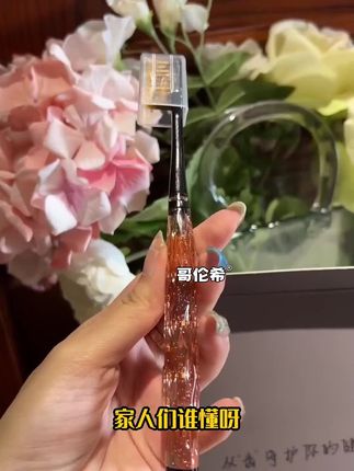 一副洁白的牙齿可以让你的笑容更加自信,Gor Lanssy哥伦希从‘齿’守护你的健康!#刷牙不伤牙龈 #软毛牙刷