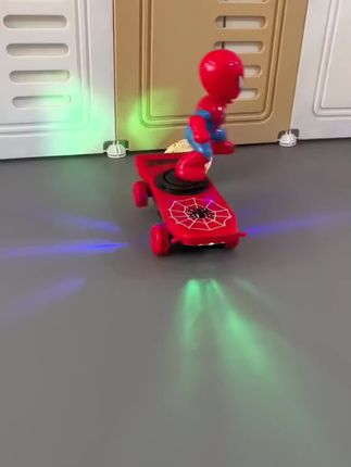 大号发光蜘蛛侠特技电动滑板车炫酷玩具